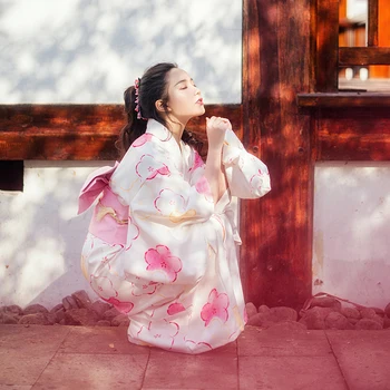 Женское японское кимоно, традиционная официальная одежда Юката с цветочным принтом, платье в стиле ретро, Одежда для фотосъемки, Костюм для Косплея
